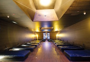 gay ski-Gastein - Alpentherme Hofgastein, Saunabereich mit dem Wasserbetten-Ruhe-Saal gay ski-Gastein - Alpentherme Hofgastein, Saunabereich mit dem Wasserbetten-Ruhe-Saal