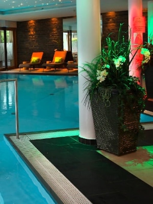 Reiseveranstalter und Reisebüro männer - natürlich Urlaubs-Wanderwochen und schwule Bergwandern-Wochen-Reisen in den Alpen